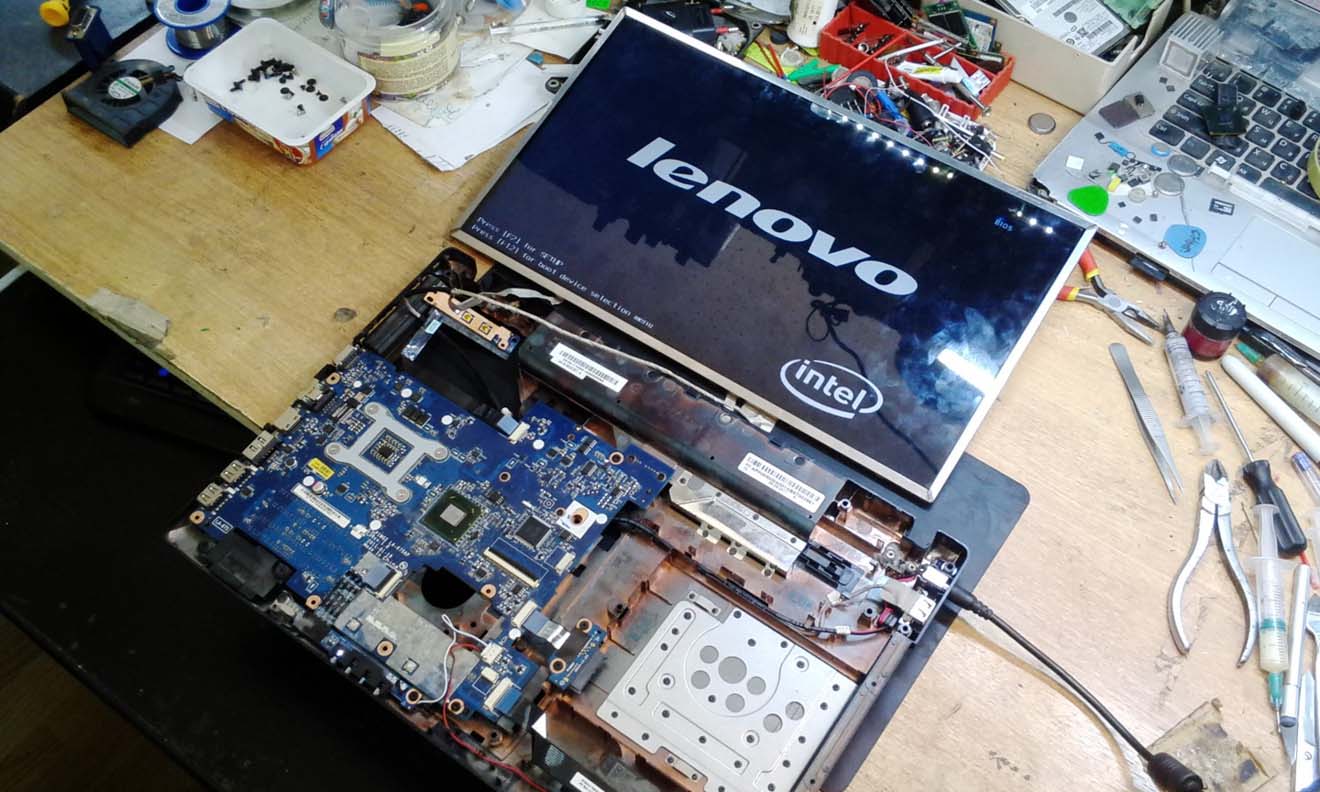 Ремонт ноутбуков Lenovo в Бронницах